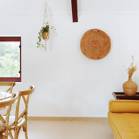 Oliveiras Village — * 阿马兰特