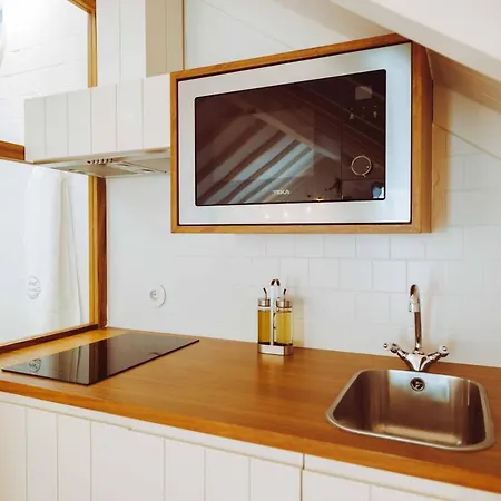 Oliveiras Village — * 阿马兰特