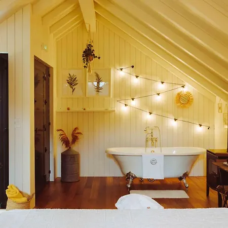 Oliveiras Village — *