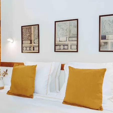 Oliveiras Village — Alojamento de Turismo Rural