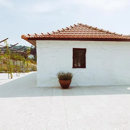 Oliveiras Village — 农家乐
