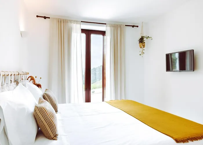 Oliveiras Village — * Amarante