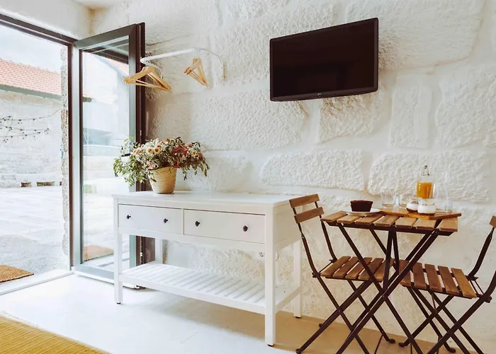 Oliveiras Village —