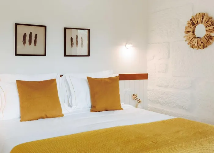 Oliveiras Village — * 阿马兰特