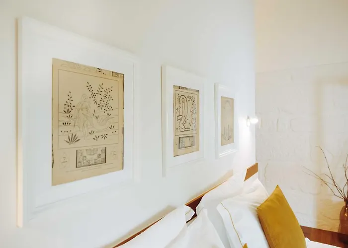 Oliveiras Village — 农家乐 *